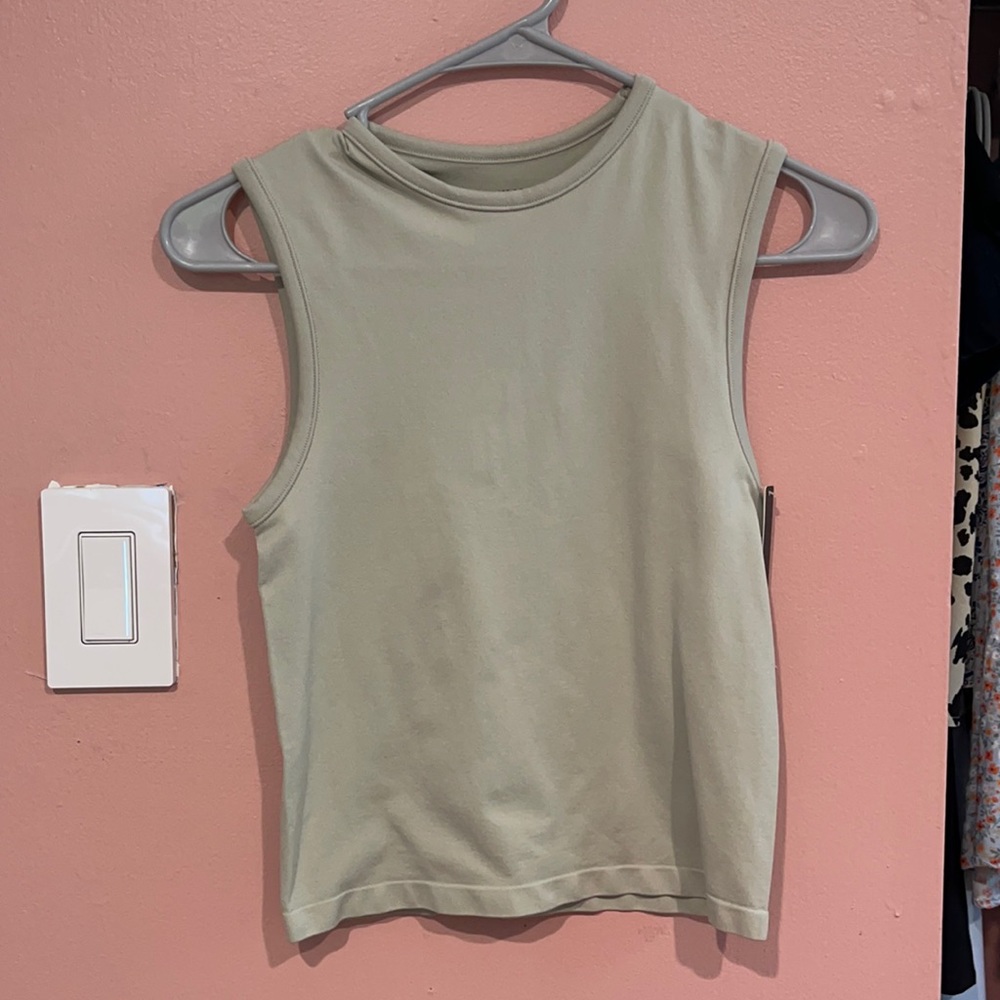 Skims tank